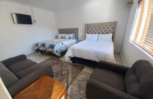 Kraaifontein House | Sintha guest house