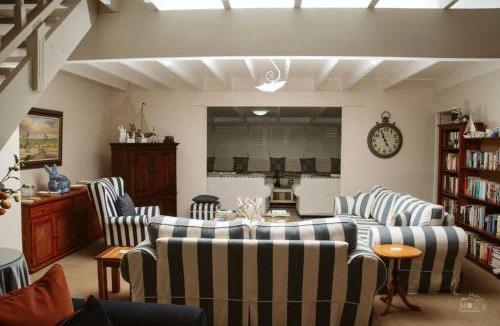 Still Bay House | 7b on Keurboom Avenue