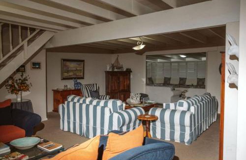 Still Bay House | 7b on Keurboom Avenue