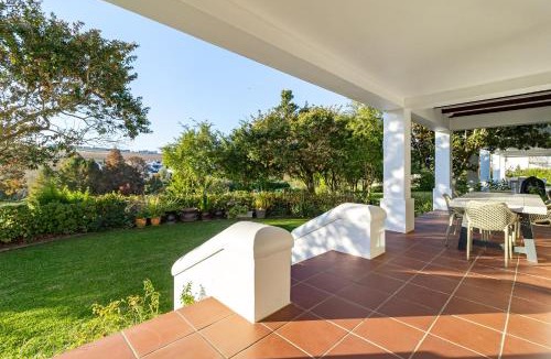 Stellenbosch Cabin | Winelands Golf Lodges 2