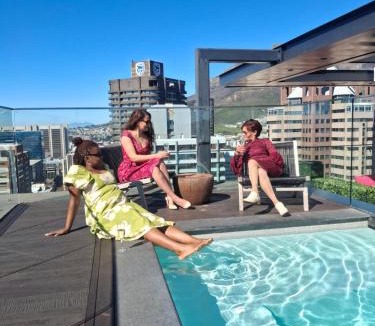 Cape Town City Centre Apartment | Urban Elephant Hotels, 16 On Bree