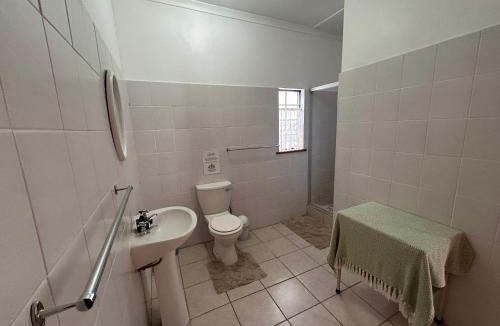Noupoort House | Carlton Heights Guesthouse