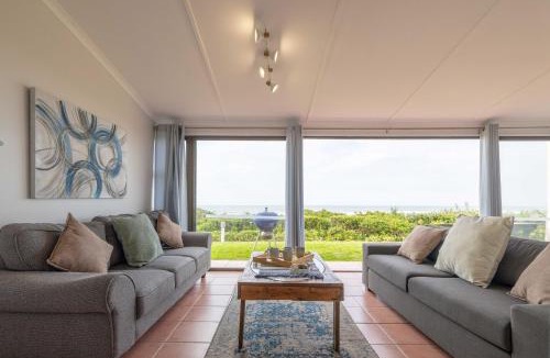 Port Alfred Apartment | Blue Horizon Beach Villa