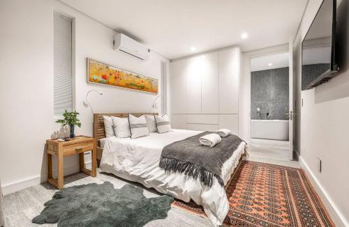 Westcliff Apartment | 17 Marine - 2 Bedroom - Garden - Apt 104