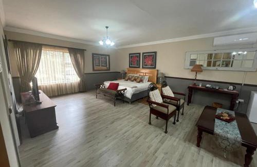 Bloemfontein House | Die Groen Akker