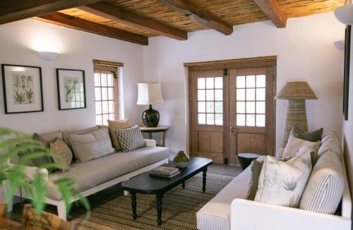 Wellington House | Vineyard Cottage at Bosman Wines