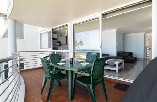 Shaka's Rock Apartment | Chakas Cove 38