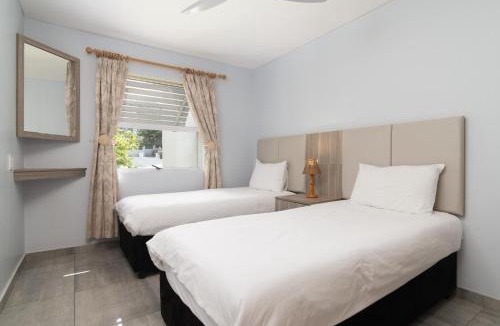 Shaka's Rock Apartment | Chakas Cove 38