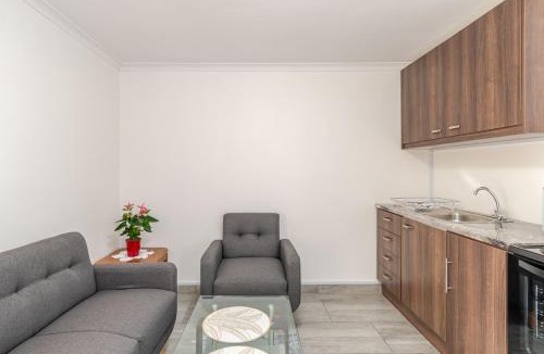 Kraaifontein Apartment | Sintha guest house