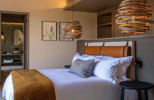 Addo Hotel | Mantis Hiddn in Addo