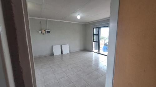 Greater Tubatse Apartment | Praktiseer 1 Bedroom House