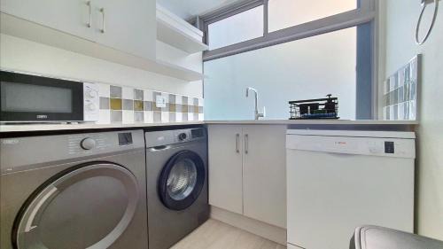 Aston Bay Apartment | Family Beach Escape - VisitJbay