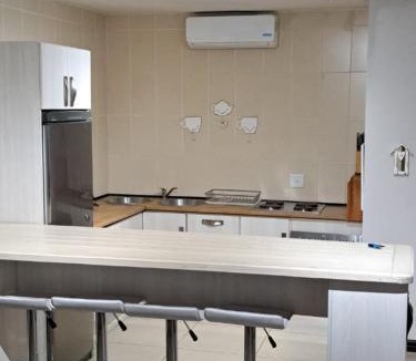 Universitas Apartment | Edaneg