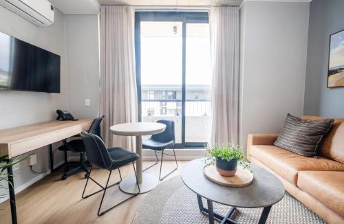 Observatory Apartment | 729 Riverlands - Lux Studio Apartment