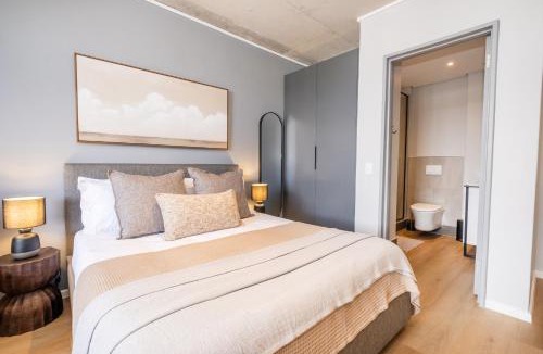 Observatory Apartment | 729 Riverlands - Lux Studio Apartment