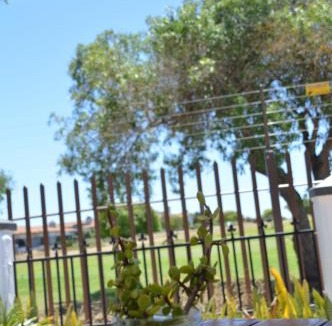 Langebaan Bed & Breakfast | Sugarbird Guesthouse Langebaan