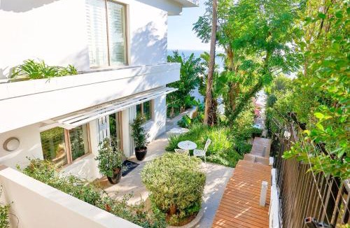 Clifton Apartment | Clifton YOLO Spaces - Clifton Mansion Villa Apartment