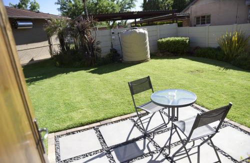 Welkom House | Easy Inn Guesthouse