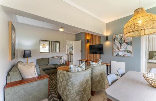 Eastcliff Apartment | Fairway Holiday Accommodation