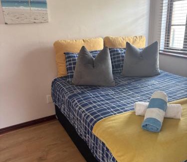 West Beach Apartment | AderemC Villa Rooms