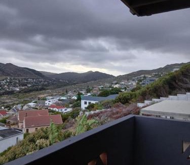 Kareeberg House | DigiStay