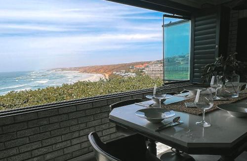 Strandfontein House | Dolphin View Accomodation