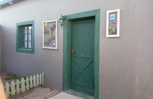 Beaufort West Apartment | Milkyway