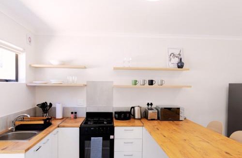 Helderberg Rural Apartment | Vineyard Flatlets at 13 Olives Estate