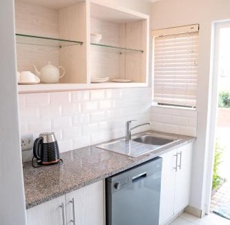 Doonside Hotel | Zar Hotel