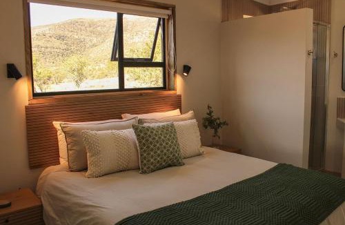 Blue Crane Route Ski Chalet | Valley View Escape