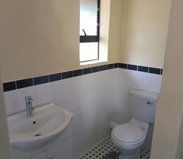 Fouriesburg House | Uitkyk Guest House