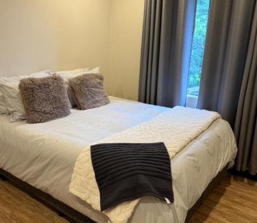 Howick Apartment | Avo 2 on 27 Drew