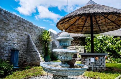 Phokwane Cabin | Bostons Lodge & Restaurant