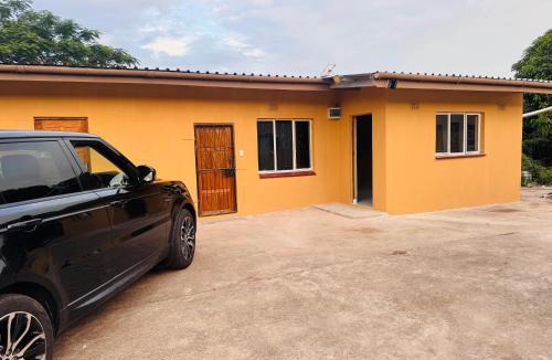 Outer West Durban Hotel | Pholanathi Lodge