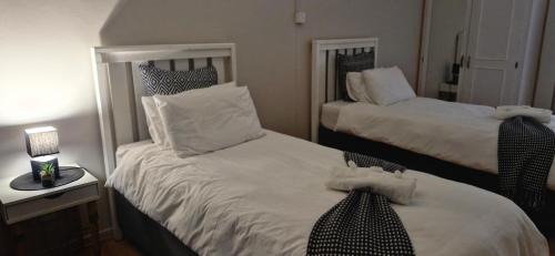 Berea Apartment | Casa en Gregg -Exquisite 2-bedroom self catering unit - 1 car parking space