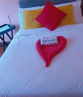 Kareeberg House | Thy word guesthouse