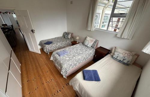 Kei Mouth House | Cobbles
