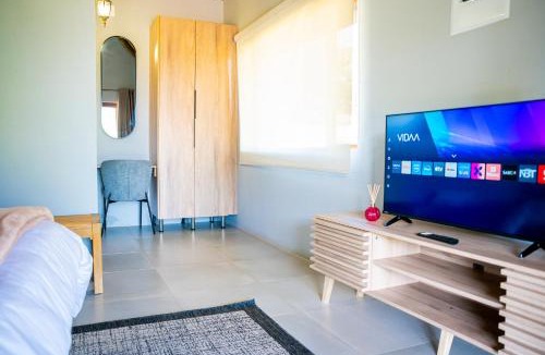 Bushbuckridge Cabin | Collen Pillar Hotels, Windsor Royale