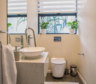 Pennington Villa | Luxury Villa Rainbow, Eden Rock Estate, Pennington