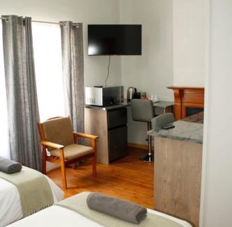 Burgersdorp House | Corner at Murray