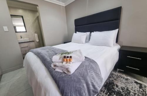 Kempton Park House | Emerald Guesthouse