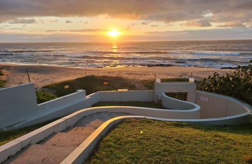 Shelly Beach Resort | Shore Breakers