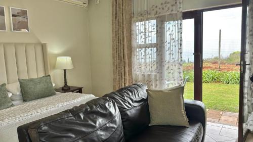Port Edward Hotel | The olive stay at Ocean view Villas F7
