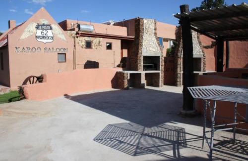 Scheepersrus Hotel | Karoo Saloon