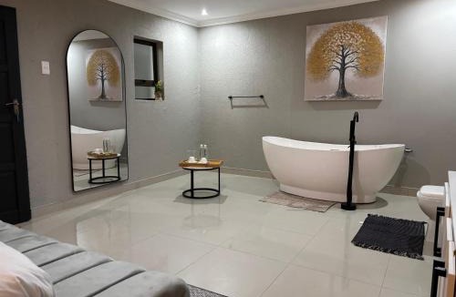 Bushbuckridge House | Amahle Guesthouse Bush