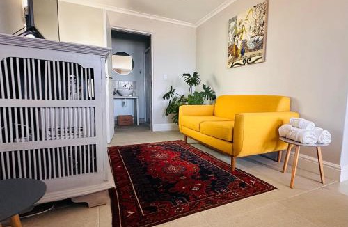 Simon's Town Apartment | LIMA HOUSE, Seaforth, Simon's Town