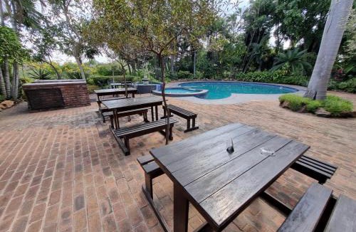 Phalaborwa House | Loerie Lodge