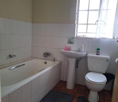 Lyttelton Manor Apartment | Die Eend