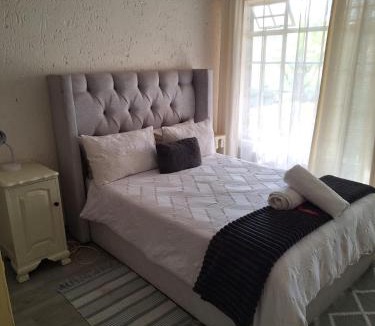Lyttelton Manor Apartment | Die Eend