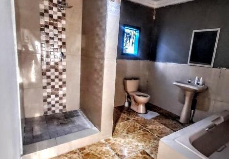 Soshanguve House | Aquamarine Guesthouse